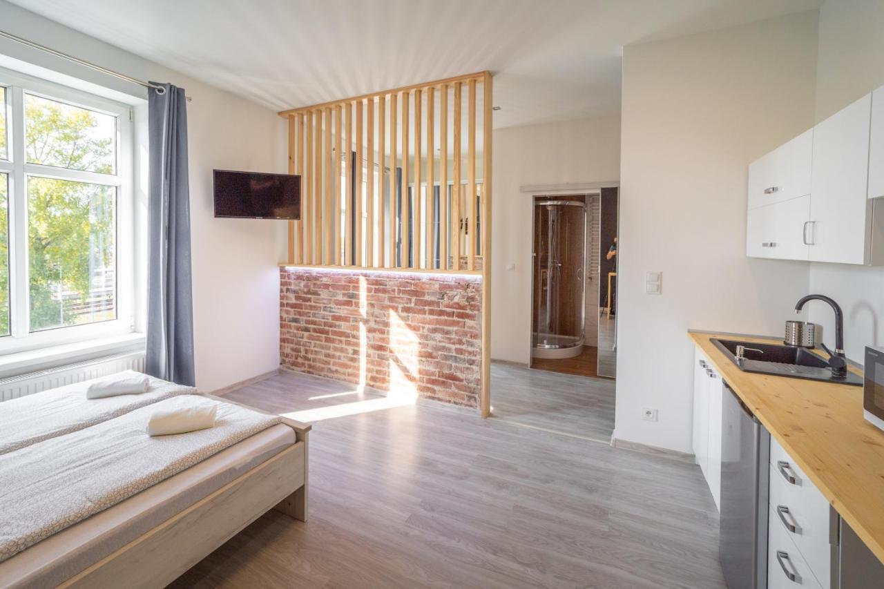 Black & White Vision Apartment - Centrum Opole Exterior photo